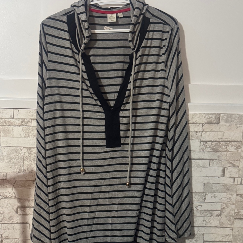 5 for $30 Saint Tropez West Gray and Black Striped V-Neck Top